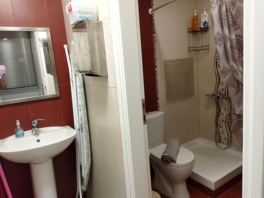 Kouvarás Cozy Apartment Near To The Airport מראה חיצוני תמונה