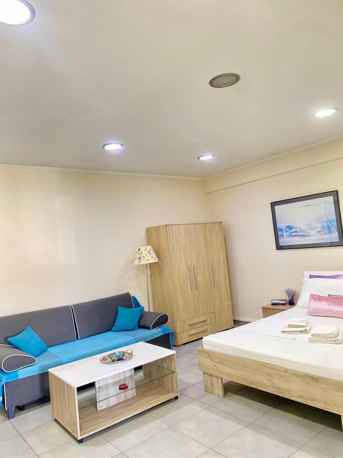 Kouvarás Cozy Apartment Near To The Airport מראה חיצוני תמונה
